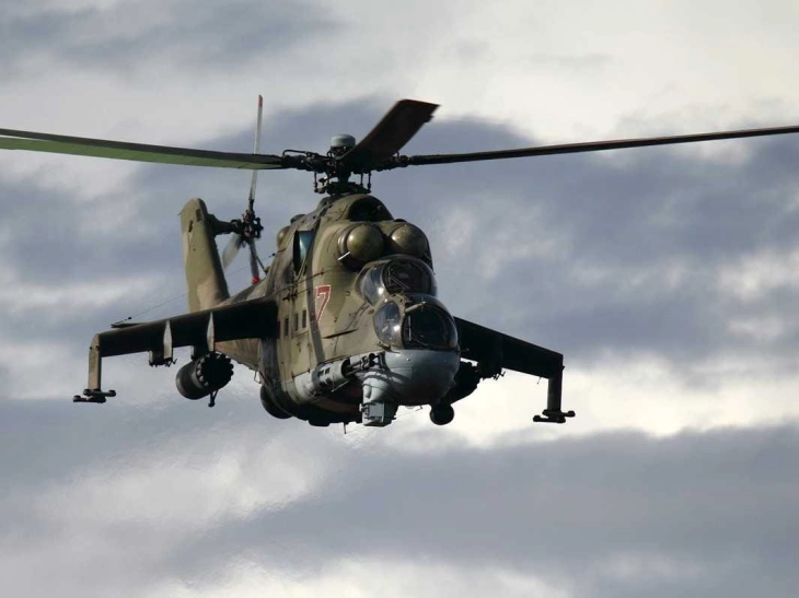 Се урна руски хеликоптер „МИ-8“ со работници во рудник, двајца загинаа