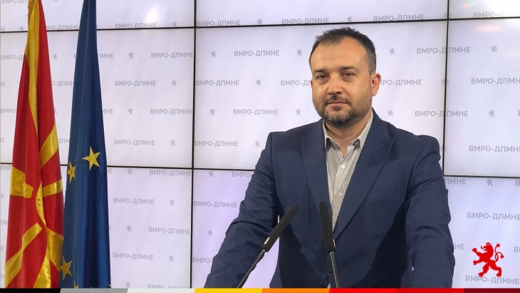 Лефков: Очигледно има струја во ДУИ која посакува крај на политичката кариера на Ахмети, единствени партии кои не поминаа длабоки реформи се СДС и ДУИ