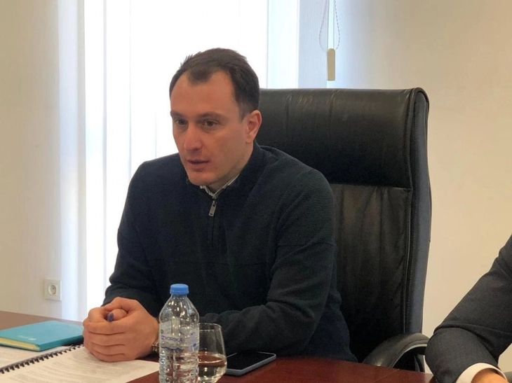 Андоновски: Се бараат етнички Албанци да се вработат во Македонски шуми во Берово