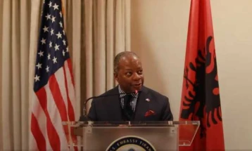 Робинсон во Тирана: САД ја поздравуваат напорната работа на правосудните органи во Албанија и им даваат силна поддршка