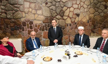 Претседателот на Собранието организираше Ифтарска вечера по повод Рамазан