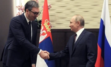 Вучиќ му честиташе на Путин за победата на претседателските избори