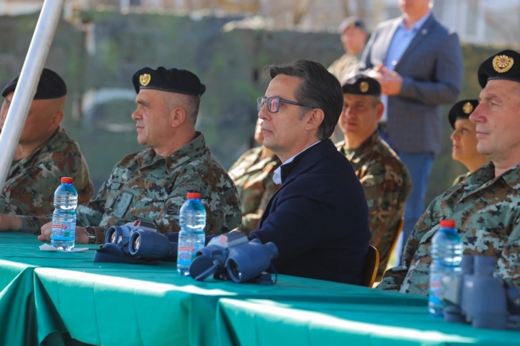 Pendarovski observes military exercise at 'Strasho Pindjur' barracks in Petrovec