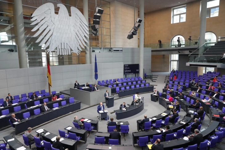 Германскиот Парламент одобри делумна легализација на канабисот од 1 април