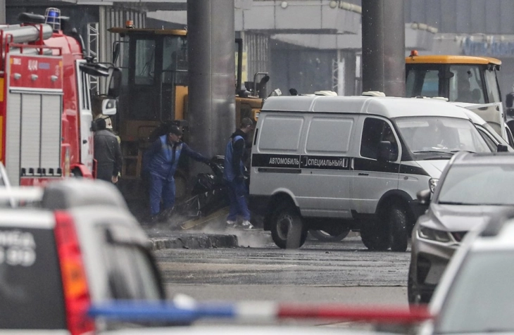 Arrestohen kryerësit e sulmit të mbrëmshëm në afërsi të Moskës, deklaroi Putini