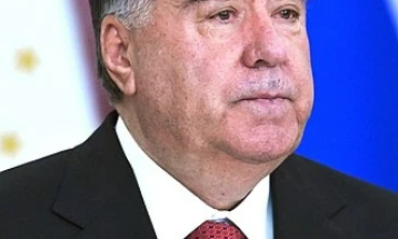 Таџикистанскиот претседател Рахман со порака до Путин: Терористите немаат националност, ни татковина, ни вера