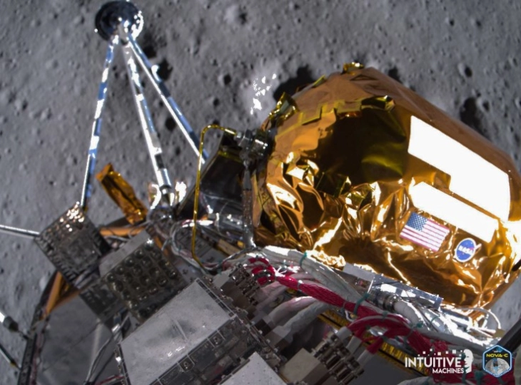 Американскиот лендер „засекогаш се исклучи“ по историското слетување на Месечината
