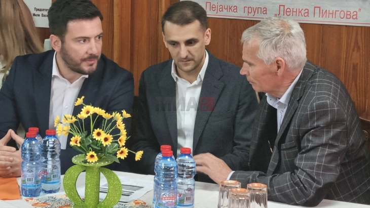 Велковски бара пратениците да ги гласаат законските измени за кадарот во градинките да полага за лиценци