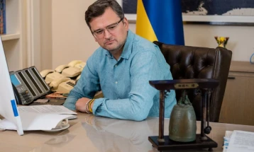 Кулеба го повика Западот да испрати системи за противвоздушна одбрана Патриот во Украина