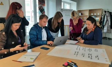 Средното училиште за ученици со оштетен слух „Партенија Зографски“ учествува во Еразмус-проект со партнери од Летонија и Естонија