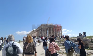 Зголемен број туристи во Грција на почетокот на годинава 