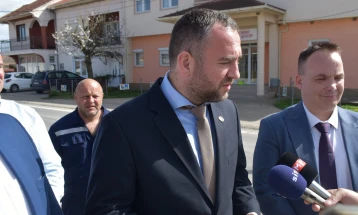 Toshkovski: Janë arrestuar gjithsej tre persona për vrasjen e mjekut në lagjen Zhelezarë të Shkupit