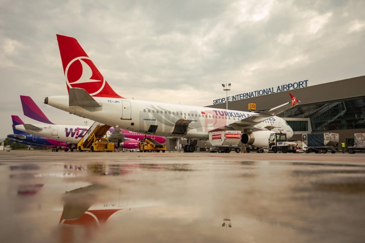 Авиосообраќајот ќе се одвива регуларно за време на состанокот на ОБСЕ во Скопје, не се очекуваат доцнења