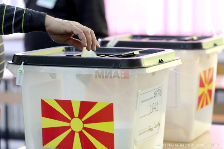Partitë promovojnë kandidatët për deputetë, deri më 2 prill duhet t'i dorëzojnë në KSHZ
