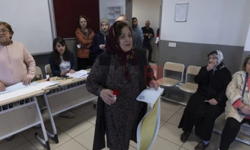 Во Турција едно лице загина, а 12 се повредени во инциденти на денот на локалните избори