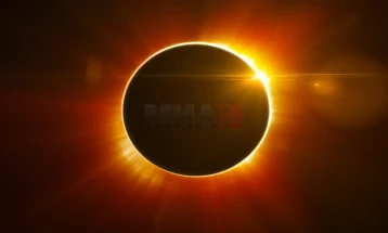 Целосно затемнување на Сонцето над Северна Америка на 8 април