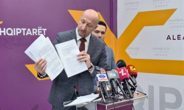 Крилото на Таравари од Алијанса за Албанците ќе ја обжали судската одлука за спорот со печатите на партијата