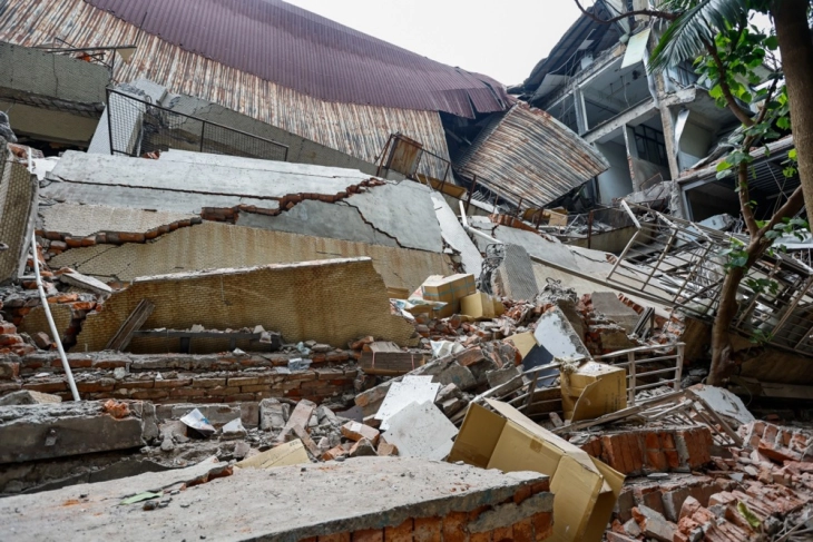 Të paktën 1.038 persona janë lënduar në tërmetin në Tajvan, 42 punëtorë rezultojnë të zhdukur