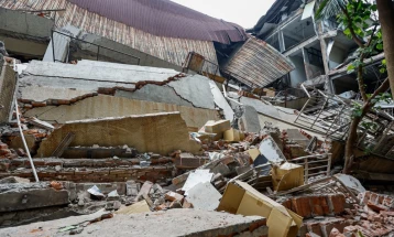 Të paktën 1.038 persona janë lënduar në tërmetin në Tajvan, 42 punëtorë rezultojnë të zhdukur