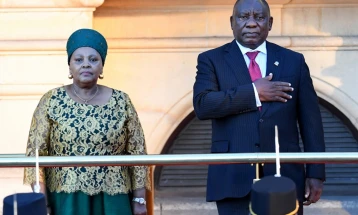 Arrestohet kryetarja në dorëheqje e Parlamentit të Republikës Jugafrikane, akuzohet për korrupsion