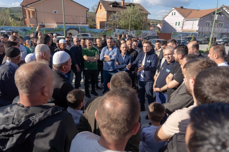 Osmani në takime në Studeniçan: Nuk ka mënyrë tjetër për standard më të mirë përveç hyrjes në BE