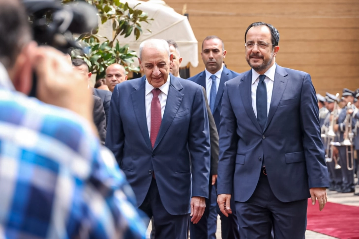 Кипар и Либан се договорија да соработуваат за справување со зголемените мигрантски бранови