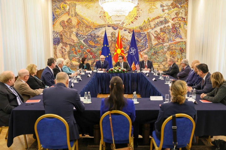 Средба на претседателот Пендаровски со делегација на Пацифичкиот Совет од САД