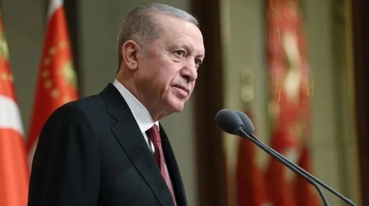 Erdogan në letër deri te Papa Françesku: Njerëzimi nuk duhet të lejojë shkelje të mëtejshme të së drejtës humanitare në Gazë