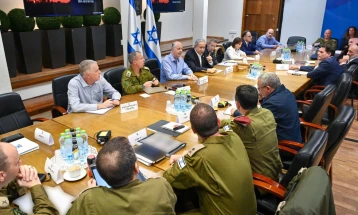Израелскиот безбедносен кабинет го овласти воениот кабинет да одлучи за одговор на иранскиот напад