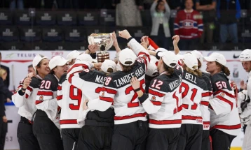 Женската репрезентација на Канада по 13 пат светски шампион во хокеј