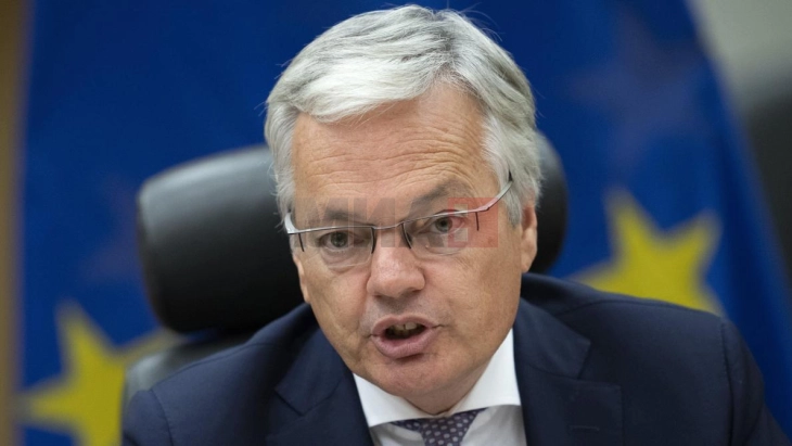 Eurokomisari Rejnders nga sot shkon në pushim pa pagesë, do ta zëvendësojë Jurova