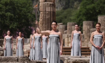 Во античка Олимпија запален олимпискиот оган за ЛОИ „Париз 2024“