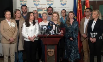 Прес-конференција на градоначалничката на Скопје Арсовска(во живо)