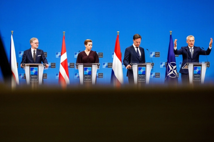 Столтенберг: НАТО очекува американскиот Конгрес во следните денови да ја одобри новата помош за Украина
