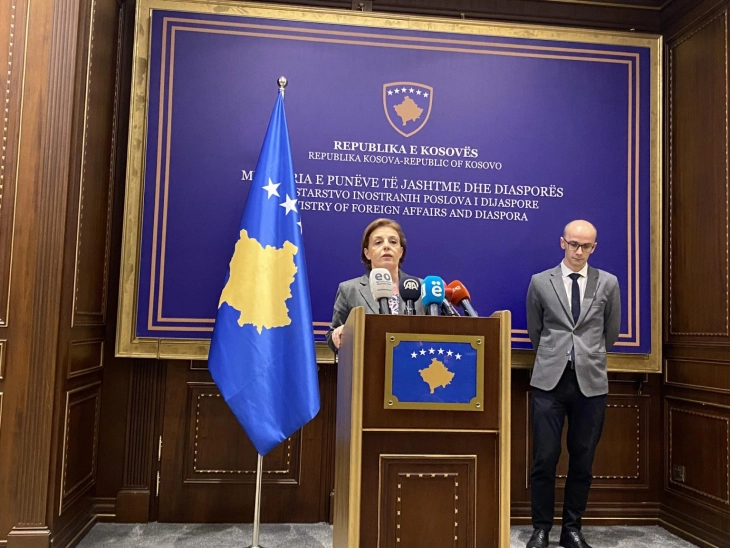 Грвала за запирањето на Косоварите на српските граници: Вучиќ ги спроведува заканите по гласањето за Косово во Советот на Европа