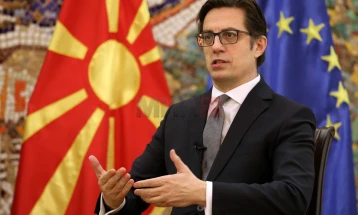 Pendarovski: Realizmi politik është se pa ndryshim të Kushtetutës nuk ka përparim drejt BE-së
