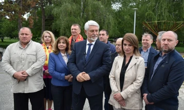 Јакимовски: СДСМ и ВМРО ДПМНЕ водат ноевска политика