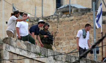 ЕУ воведе санкции кон еврејски доселеници и групи за напади врз Палестинци на Западниот Брег 