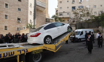 Возило удри во пешаци во Ерусалим, напаѓачите уапсени