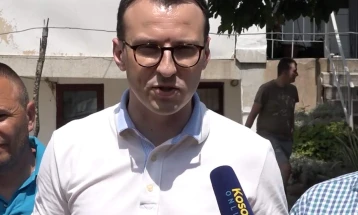 Петковиќ: Учеството на Србите во гласањето на референдумот би било негација на здравиот разум