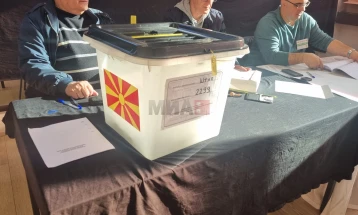Во Штип отворени 74 избирачки места