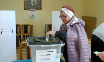 Излезноста до 11 часот на избирачките места во Кочанско е околу 13 отсто