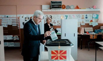 Kryetari i BDI-së Ali Ahmeti votoi në Zajaz