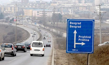 Nuk ka marrëveshje ndërmjet Prishtinës dhe Beogradit për përdorimin e dinarit, raundi i ri i bisedimeve më 13 maj