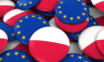 Анкета: Поддршката за членството на Полска во ЕУ - најмала во последнава декада