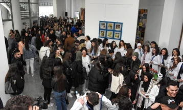 Në Universitetin e Tetovës u mbajt “Dita e hapur” dhe “Panairi i karrierës”