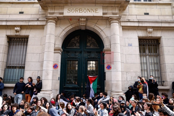 Policia shpërndan protestuesit propalestinezë nga Sorbona