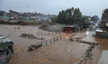 Të paktën 45 persona humbën jetën gjatë shembjes së digës në Keninë perëndimore