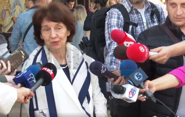 Siljanovska Davkova: Për krishterët nuk ka festë më të madhe se Pashkët