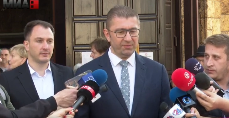 Mickoski says he believes VMRO-DPMNE and coalition will celebrate convincing double win in elections
